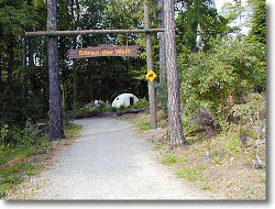 Eingang zum Bärenlehrpfad<br>(c) Bärenpark